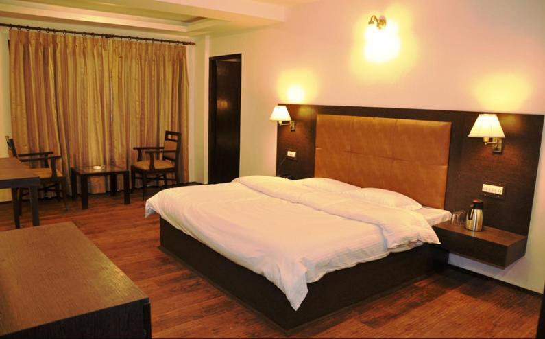 Hotel Sandhya Kasol Manīkaran Oda fotoğraf